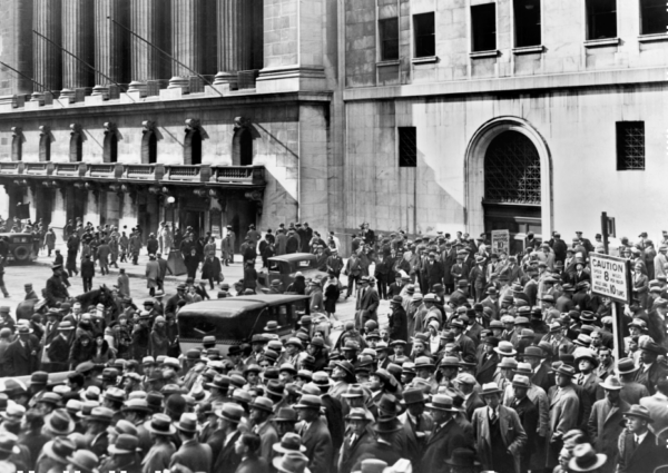 hk-p30s-9mm-luger-3-85in-black-pistol-171-rounds-A-crowd-of-people-gather-outside-the-New-York-Stock-Exchange-following-the-Crash-of-1929-which-led-to-the-Great-Depression-5 The Stock Market Crash of 1929